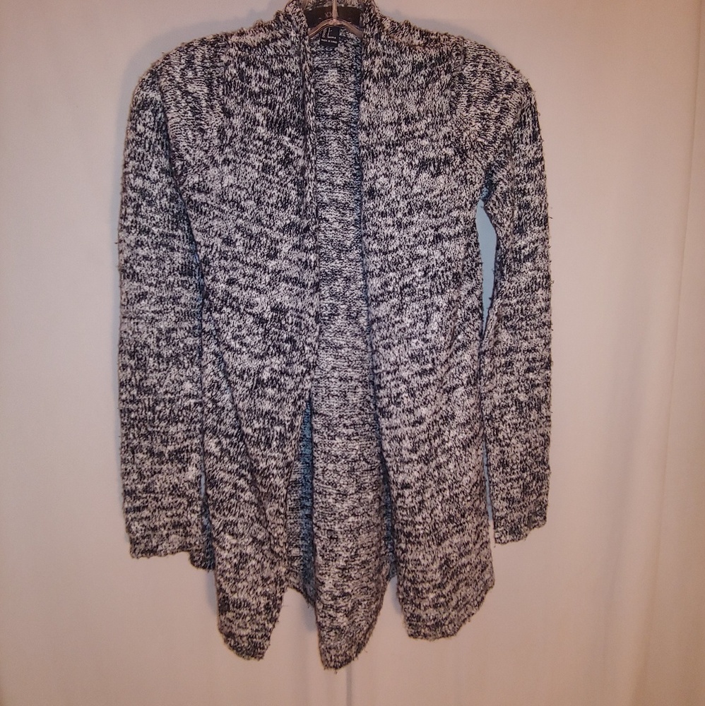 Forever 21 black & white knit long cardigan
